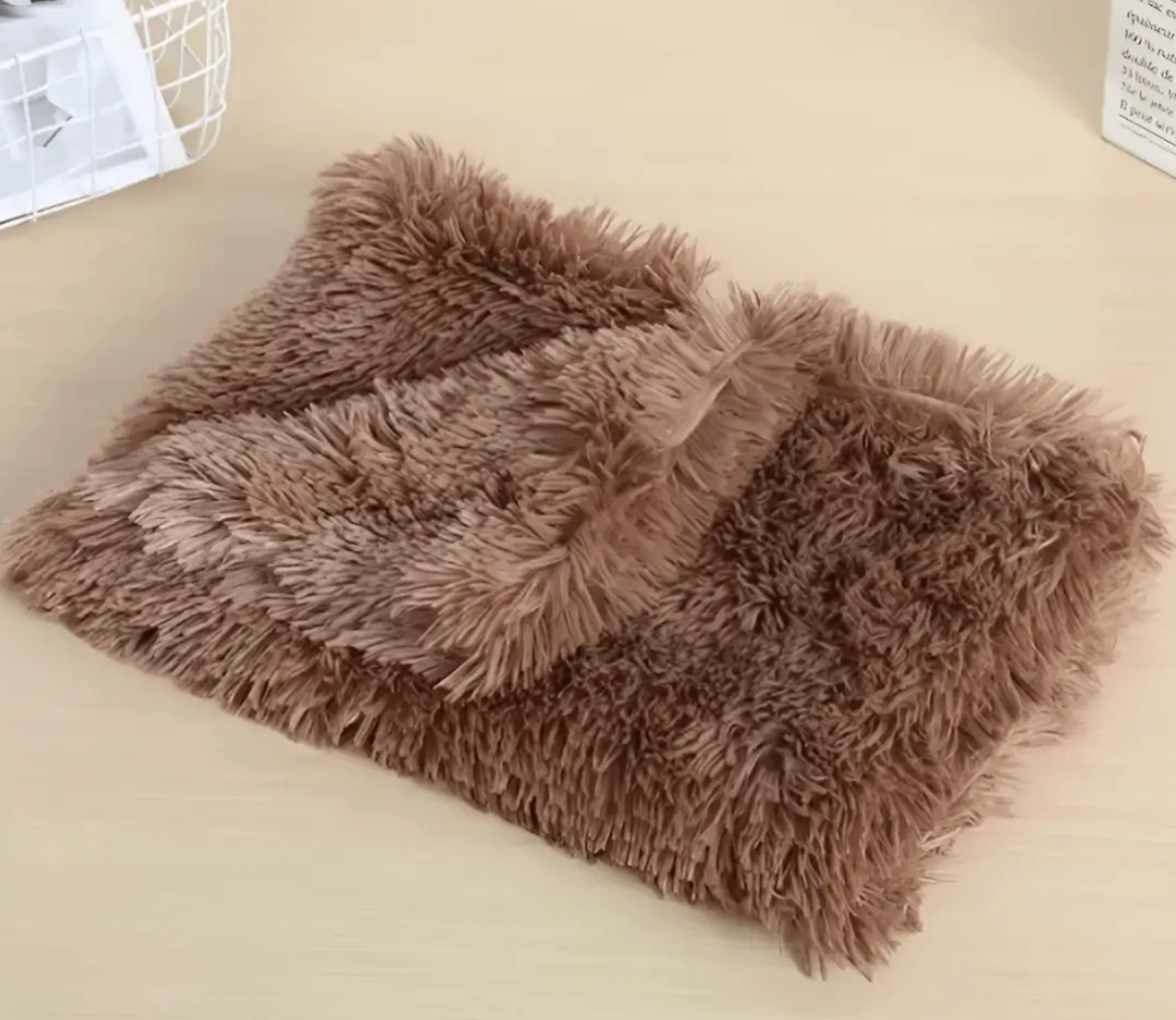 Fluffy Pet Bed™️ - Anxiety Relieving Pet Blanket